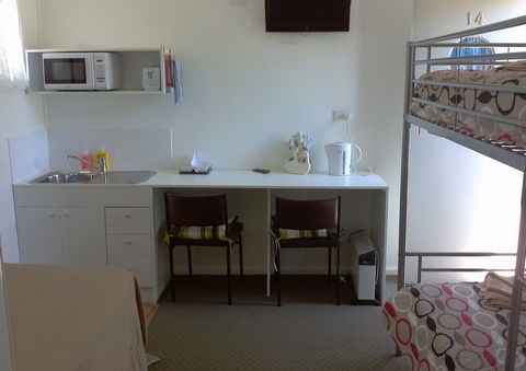 Black Stump Motel - Tourism Canberra 1