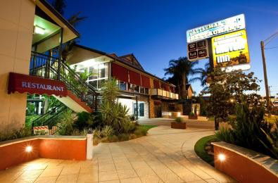 Cattlemans Country Motor Inn - Tourism Canberra 4