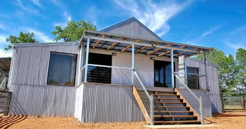 Black Sheep Inn - Tourism Canberra 3