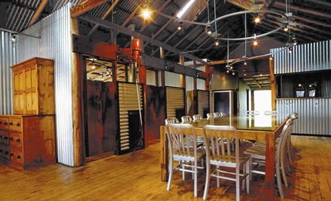 Black Sheep Inn - Tourism Canberra 4
