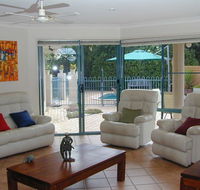 Golden Cane Bed and Breakfast - Tourism Canberra