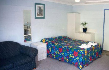 Como Holiday Apartments And Tropical Nites Motel - Tourism Canberra 4