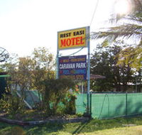 Rest Easi Motel - Tourism Canberra