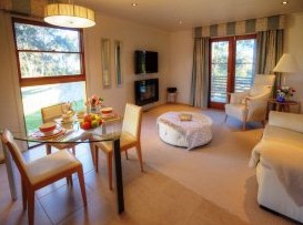 Alpine Lodges Pty Ltd - Tourism Canberra 1