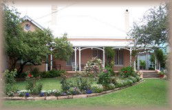 Guy House Bed And Breakfast - Tourism Canberra 0