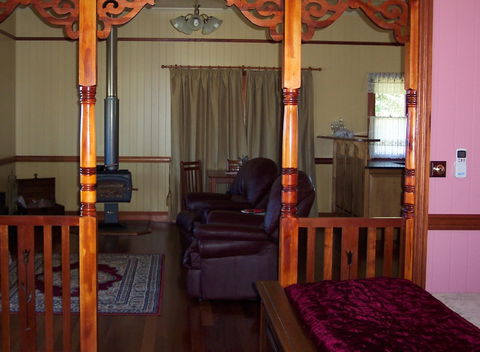 R On The Downs Rural Retreat - Tourism Canberra 3