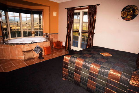 R On The Downs Rural Retreat - Tourism Canberra 4