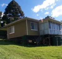 Mountain Escape - Holiday Home - Tourism Canberra