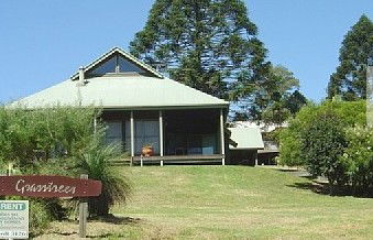 Grasstrees - Holiday Home - Tourism Canberra 6