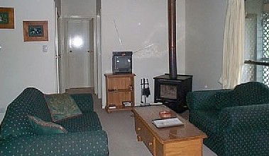 Satinwood - Holiday Home - Tourism Canberra 4