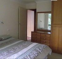 Bowen House - Holiday Home