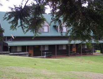 Mai - Chalet - Tourism Canberra 5