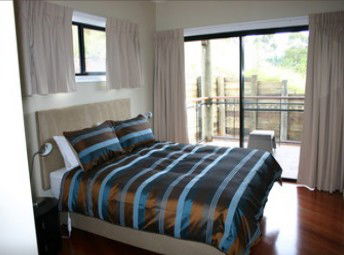 Eungella - Holiday Home - Tourism Canberra 3