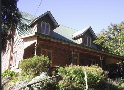 Colonial Cottage - Holiday Home - Tourism Canberra 4