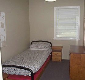 Whispering Pines - Holiday Home - Tourism Canberra 0