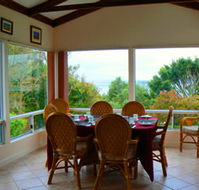 Albany View Street Lodge Bed and Breakfast and Art Studio - Tourism Canberra