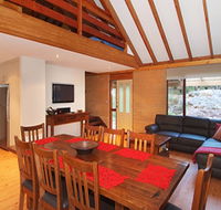 Woodstone Cottages - Tourism Canberra