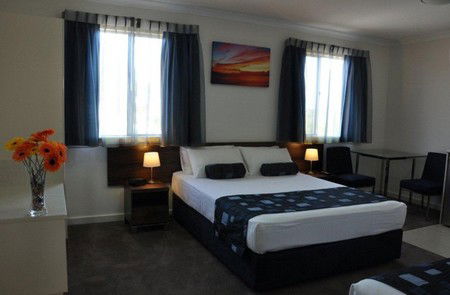 Pinnacles Edge Resort - Tourism Canberra 3