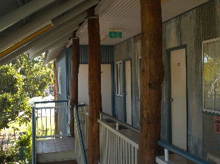 Kimberley Croc Backpackers YHA - Tourism Canberra 1