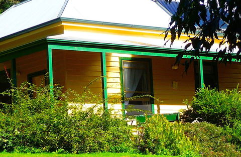 Lemonade Creek Cottages Lorne - Tourism Canberra 1