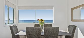 Sunshine Towers - Tourism Canberra 0