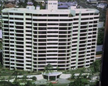 Cairns Aquarius Holiday Apartments - Tourism Canberra 5