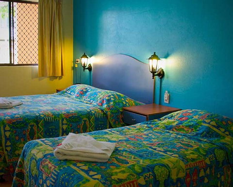 Adobe Motel - Tourism Canberra 5