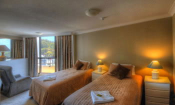 La Pacifique Holiday Apartments - Tourism Canberra 3