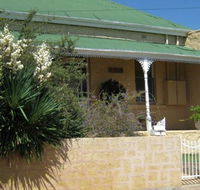 Amalie Cottage Waikerie - Tourism Canberra
