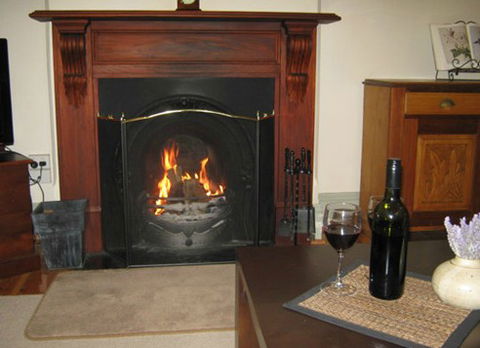 Amalie Cottage Waikerie - Tourism Canberra 1