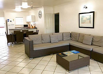 City Terraces Holiday Apartments - Tourism Canberra 3