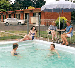 The Ambassador Motor Inn - Tourism Canberra 0