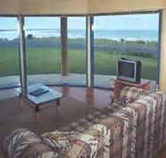Horizons Beachfront Apartment - Tourism Canberra
