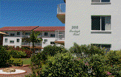 Burleigh Point Apartments - Tourism Canberra 0