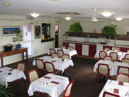Monte Carlo Motor Inn - Tourism Canberra 1