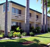 Palm Waters Holiday Villas - Tourism Canberra