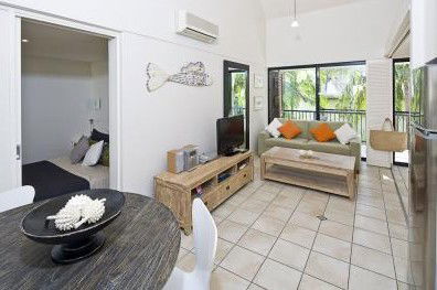 Julians Apartments - Tourism Canberra 1