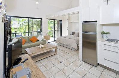 Julians Apartments - Tourism Canberra 4