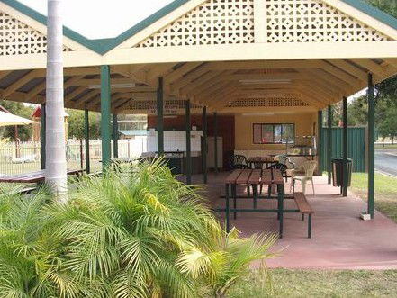 Cobram Barooga Golf Resort - Tourism Canberra 0