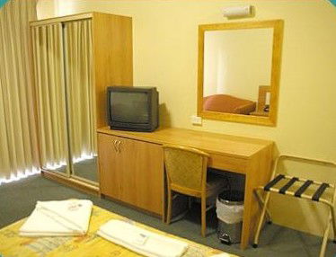  Tourism Canberra