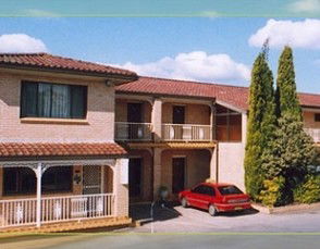 Alexander The Great Motel - Tourism Canberra 0