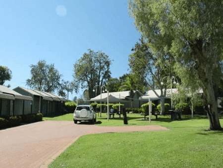 Kununurra Lakeside Resort - Tourism Canberra 1