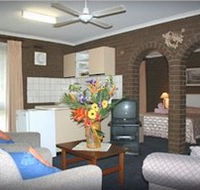 Paradise Holiday Apartments Villas - Tourism Canberra