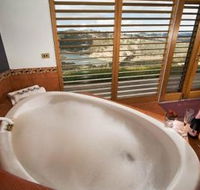 Eagle View Escape - Tourism Canberra
