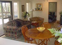 Lakeview Cottage - Tourism Canberra 5
