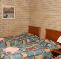 Gunsynd Motor Inn - Tourism Canberra