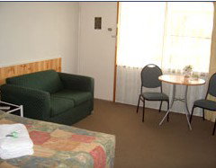 Motel Maclean - Tourism Canberra 2