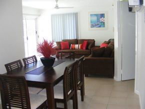 Port Douglas Outrigger Apartments - Tourism Canberra 5
