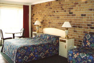 Crows Nest Motel - Tourism Canberra 0
