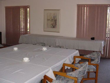 Ringwood Regent Motor Inn - Tourism Canberra 0